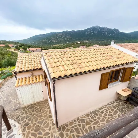 Holiday home Villetta Singola Di Pietro E Lucia